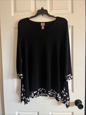 Chico's Black Tunic with Black-and-Cream Printed Hemand slit sides